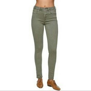 Bullhead Olive Green High Rise Skinniest Jeans Size 7